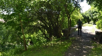 Ciało młodego mężczyzny znaleziono w Strawie