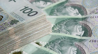 Wakacje kredytowe: kredytobiorcy powinni zwrócić uwagę, kiedy i o której godzinie składają wniosek