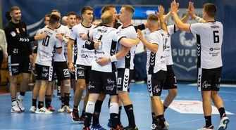 Kapitalna druga połowa! Jest pierwsze zwycięstwo [ZDJĘCIA]