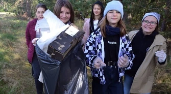 Uczniowie pokazali jak dbać o porządek