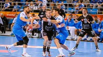 Bolesna lekcja szczypiorniaka [ZDJĘCIA]