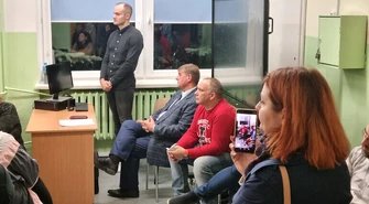 Burzliwe spotkanie rodziców uczniów "dwunastki" z władzami miasta