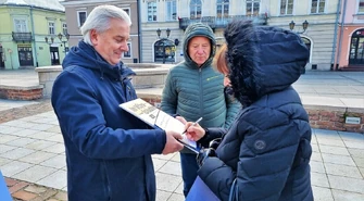 Zbierają podpisy w sprawie in vitro