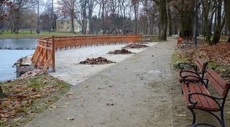 Co dzieje się w parku Belzackim? [ZDJĘCIA]