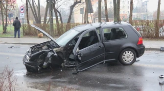 Groźny wypadek w Piotrkowie. Jedna osoba poszkodowana