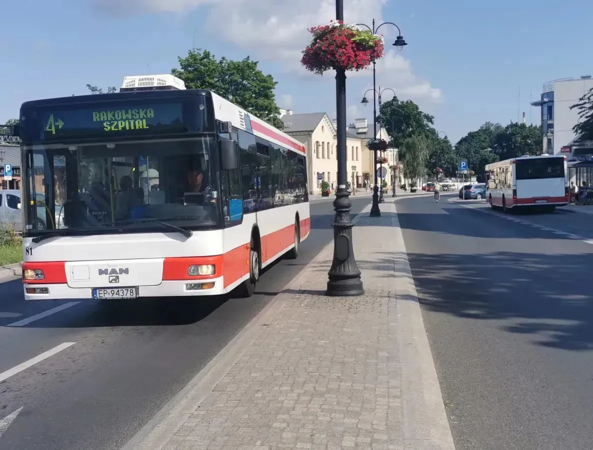 Dynamiczna informacja pasażerska wjechała do Piotrkowa