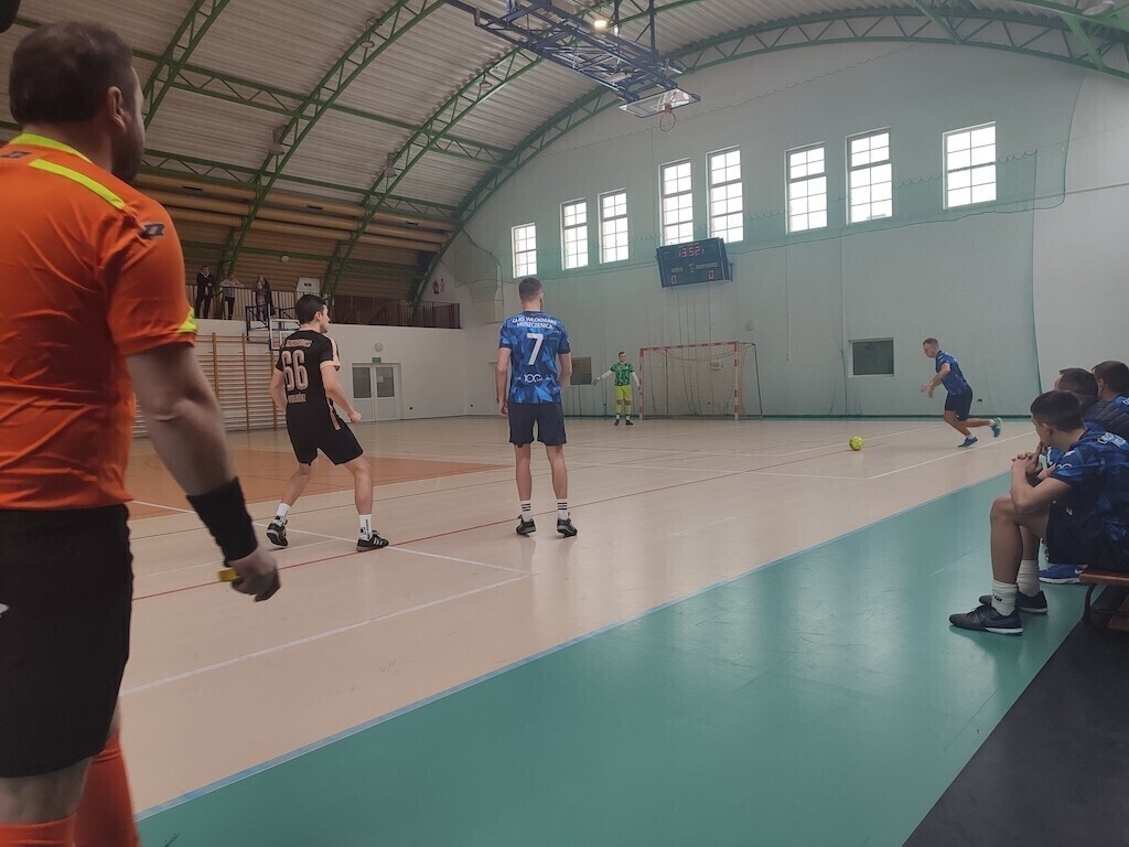 Włókniarz Moszczenica wygrał w Wolborzu