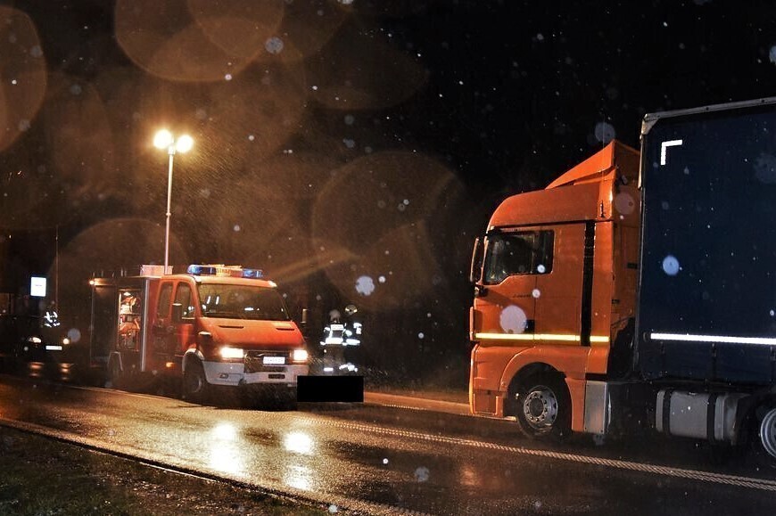 Kierowca tira śmiertelnie potrącił pieszego