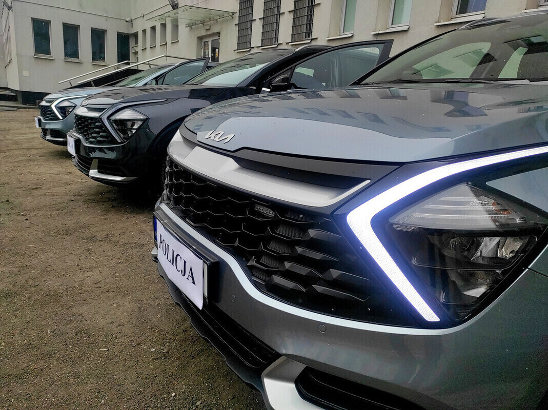 Nowe radiowozy dla trzech komisariatów