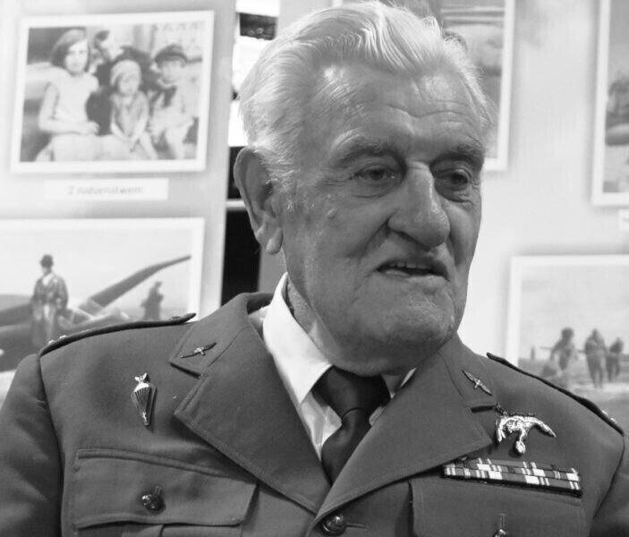 Zmarł płk pilot Jan Jąkała