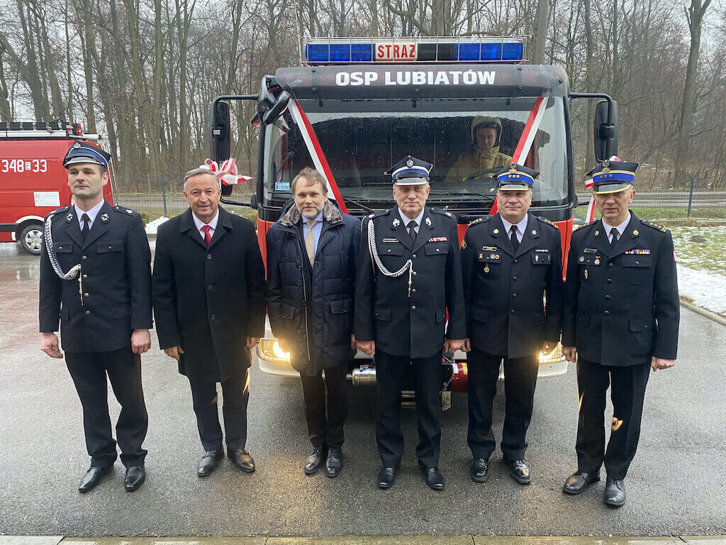 Mercedes dla OSP Lubiatów