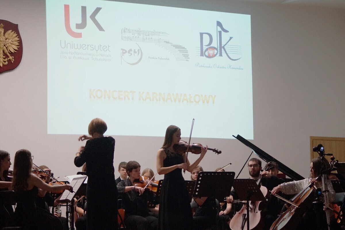 Muzyka rozbrzmiała w murach filii UJK ZDJĘCIA