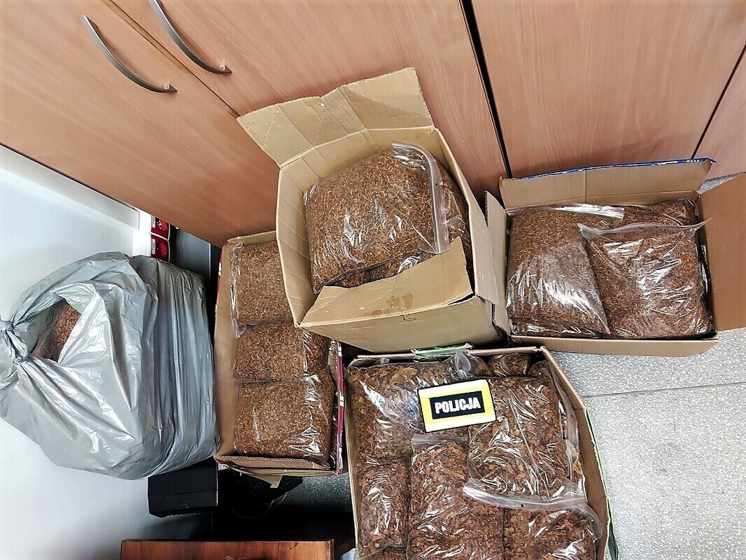 Trzymał w domu nielegalny tytoń