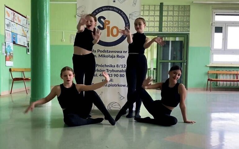 Uczennice SP 10 biorą udział w You Can Dance