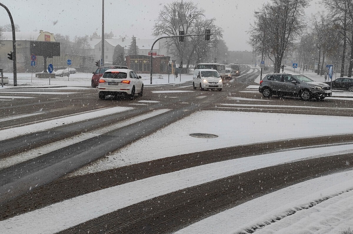 Zima wróciła ślisko na drogach