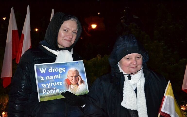 Marsz pamięci św. Jana Pawła II w Piotrkowie