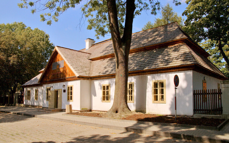 Odkrywamy znane i nieznane - Dwór Benedykta Górskiego w Łodzi