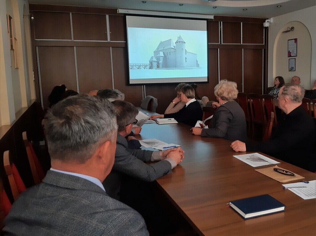 Wybierz się z nami na spacer po zamku Biskupów Włocławskich