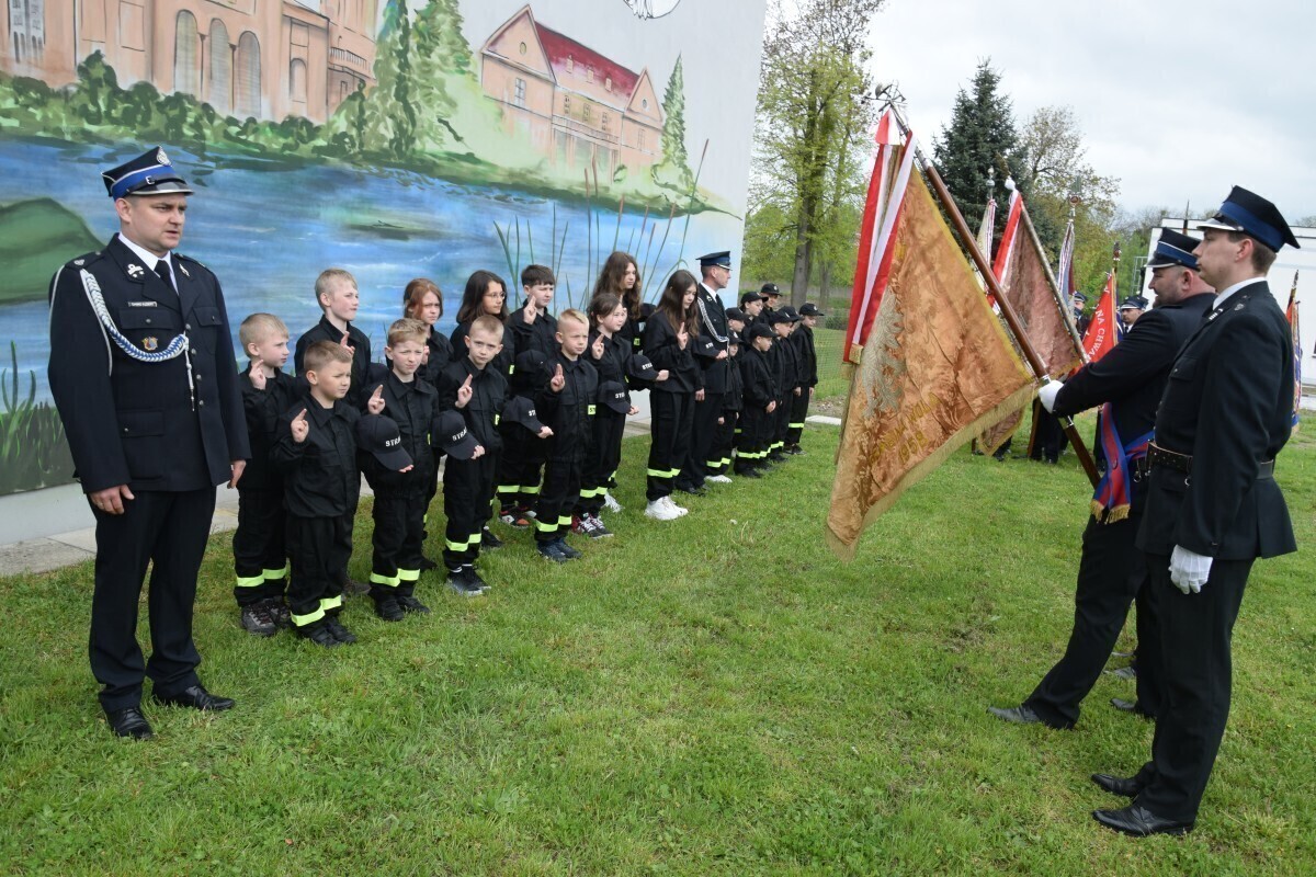 Świętowali i odznaczali