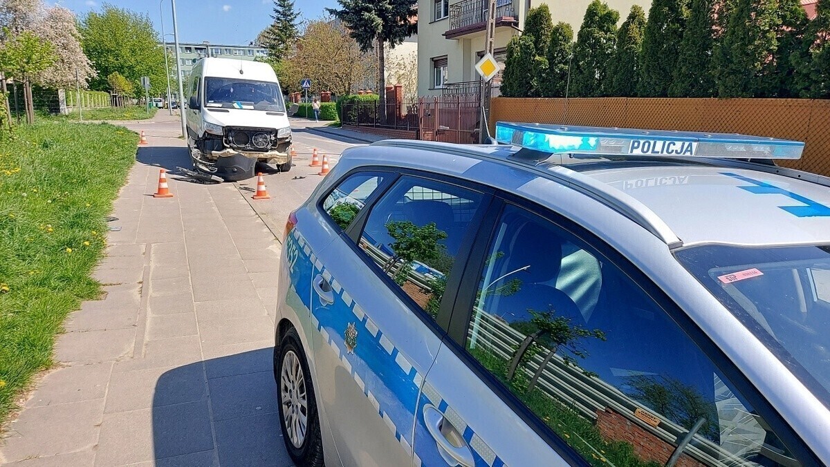 Staranował policjanta