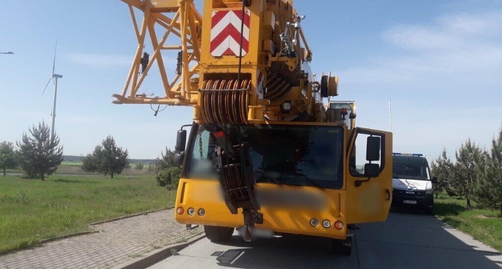 Kolos okazał się niemal dwukrotnie za ciężki