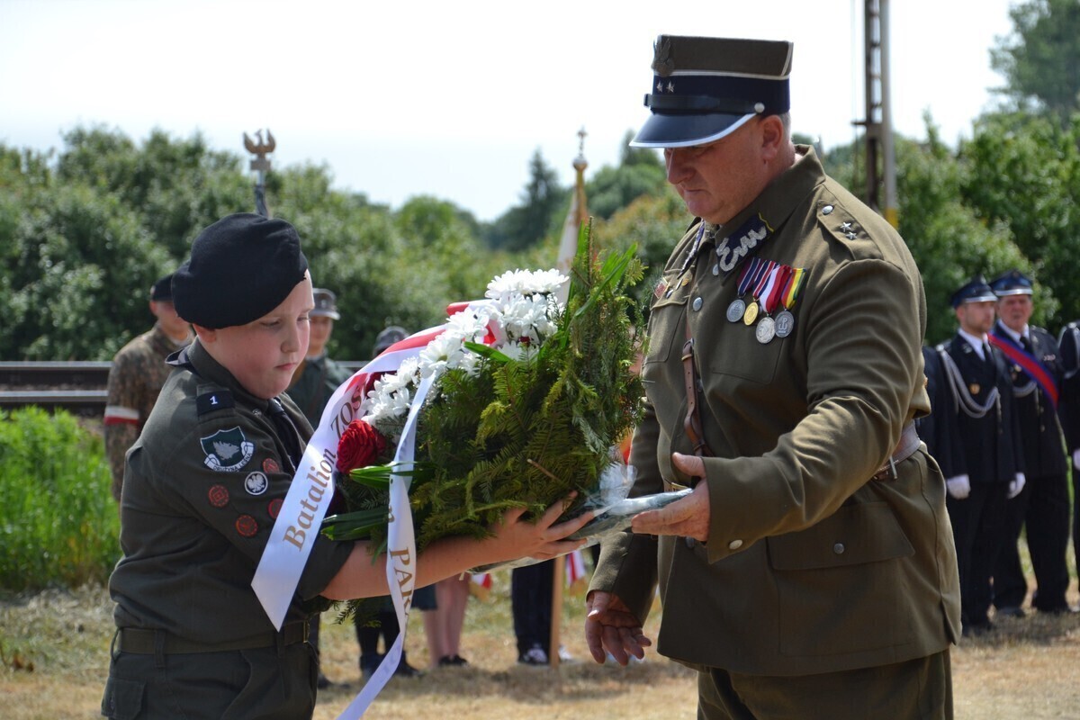 Upamiętnili bohaterów akcji pod Czarnocinem