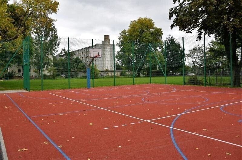 Na Jedenastce będą biegać szybciej