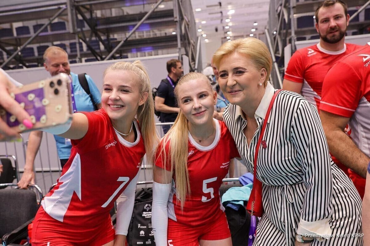 Magda i Klaudia reprezentowały nas na olimpiadzie