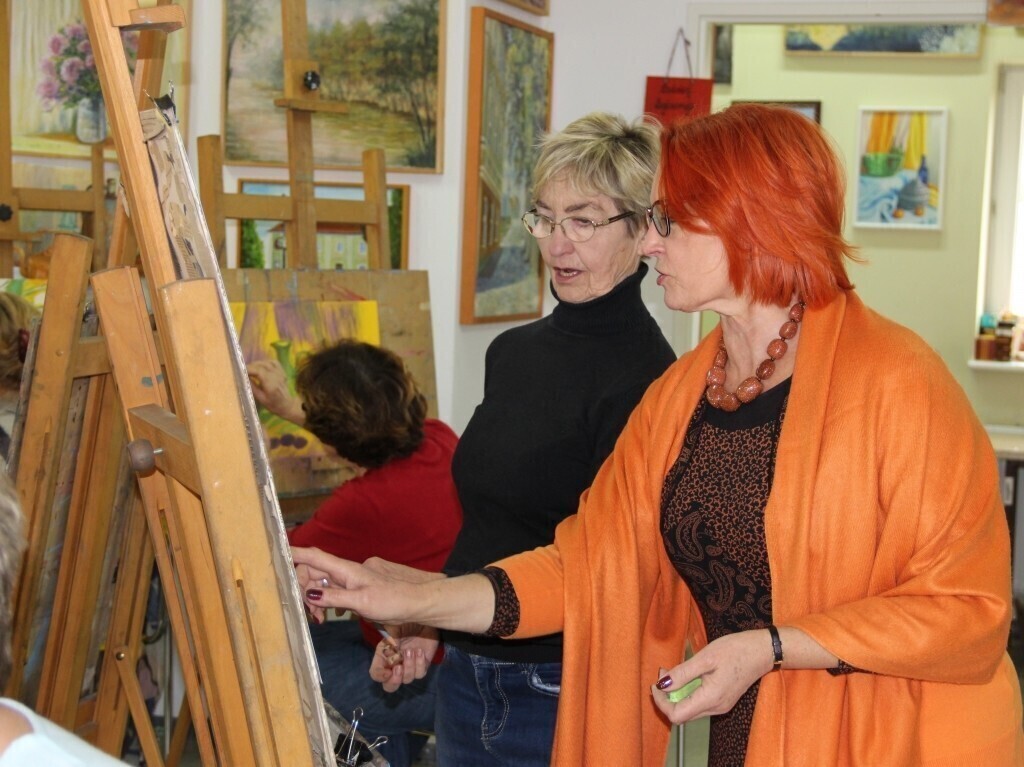 Seniorzy z OEA podzielą się pasją tworzenia