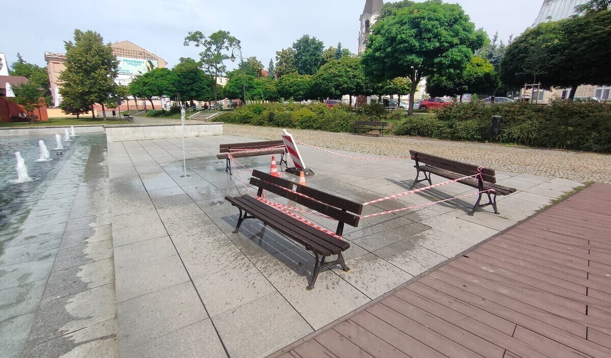 Co się stało przy fontannie