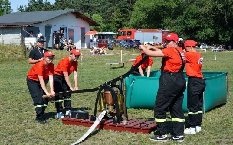Strażackie zawody retro w Przygłowie