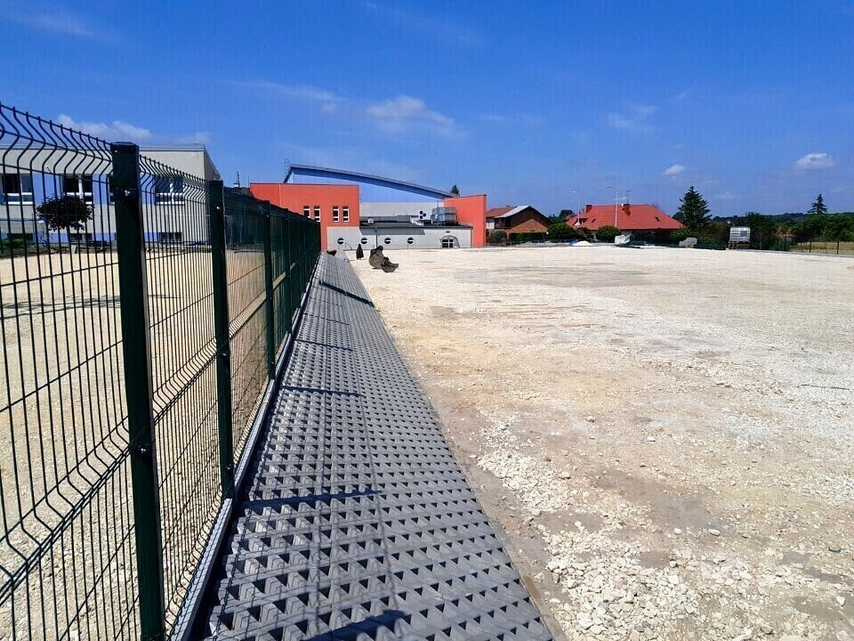 Powstają nowe boiska