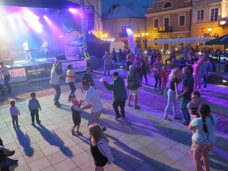 W sobotę potańcówka w Rynku Trybunalskim