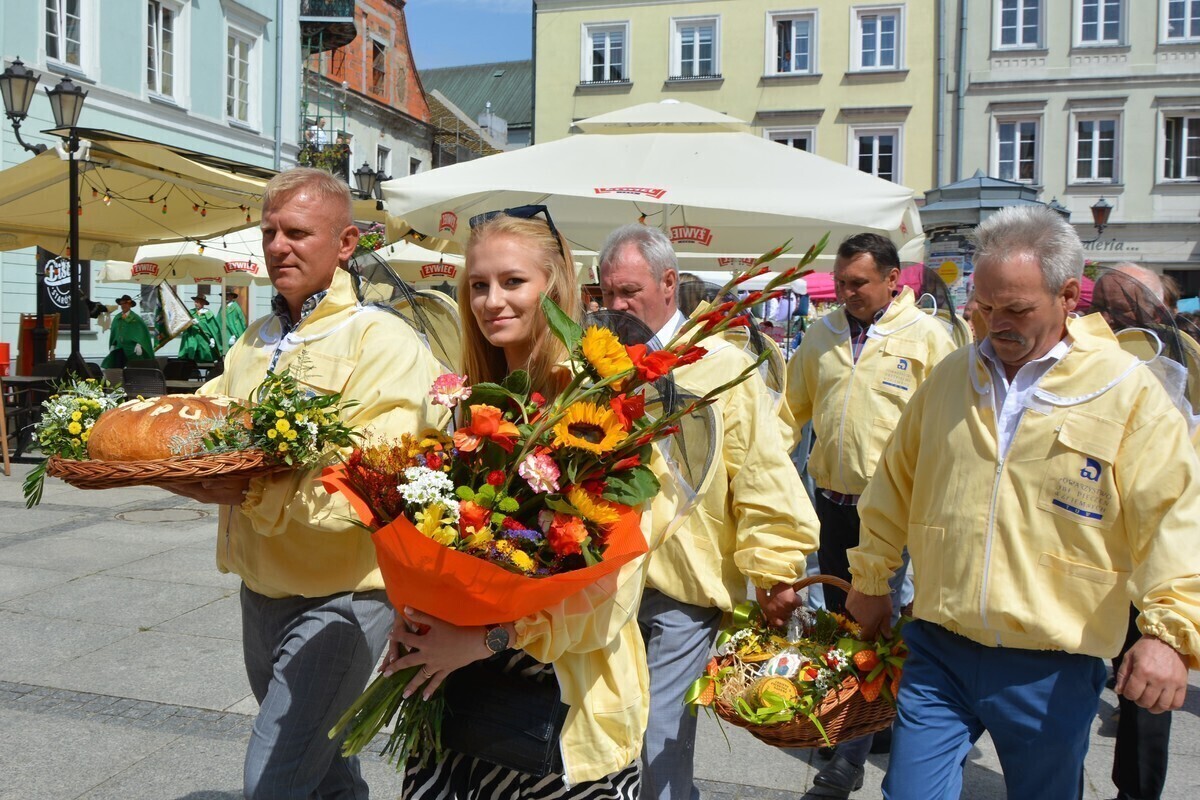 Pszczelarze świętowali w Rynku Trybunalskim