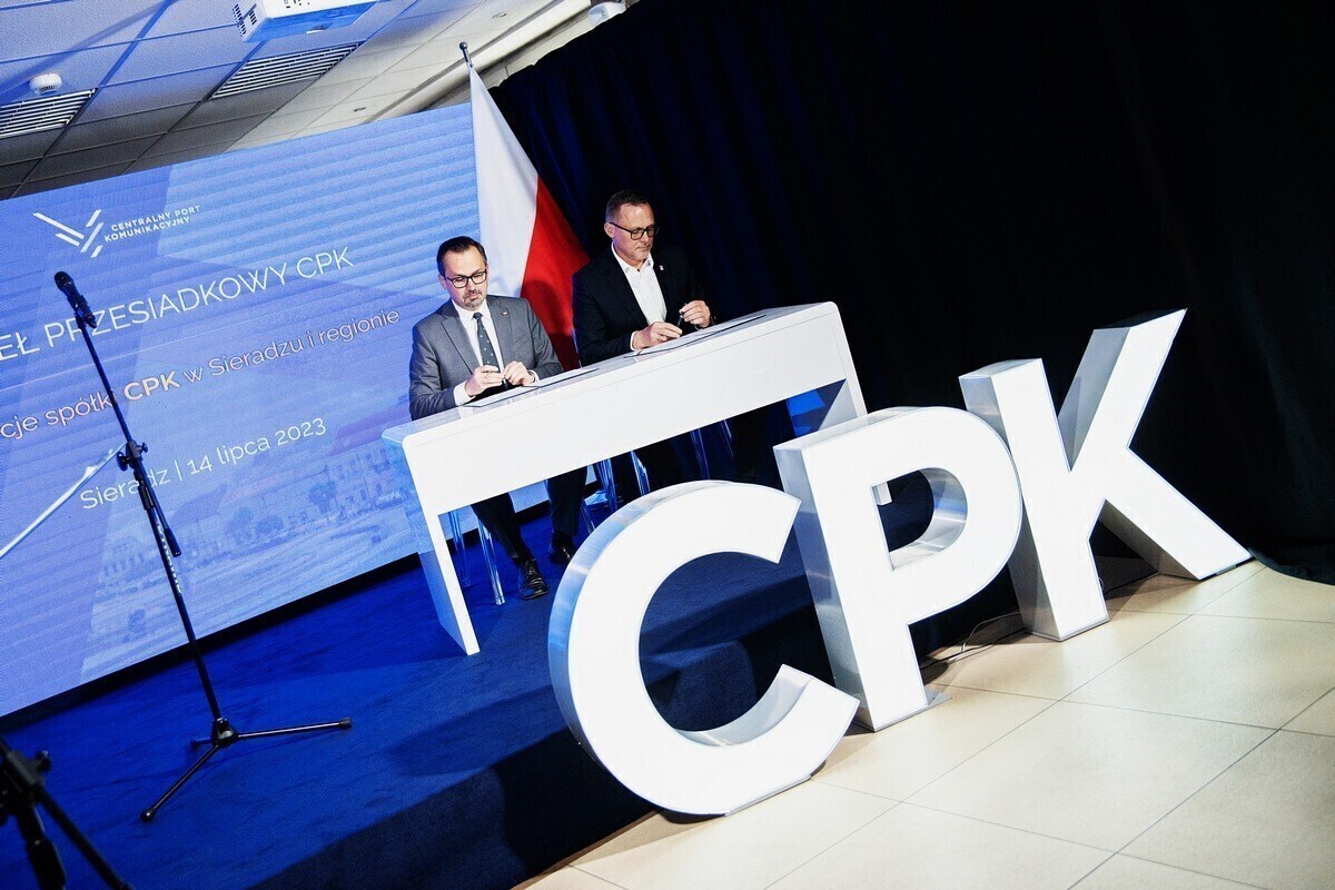 Centrum przesiadkowe w Sieradzu a kulturalne u Herbsta