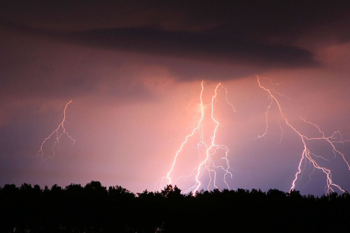 Badacz burz w Polsce częstotliwość burz nieco spada ale za to są one gwałtowniejsze