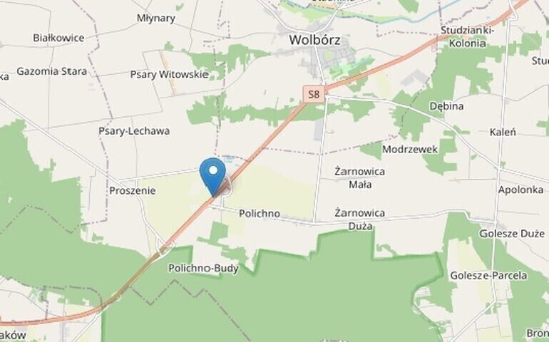 Zderzenie osobówki i busa pod Wolborzem