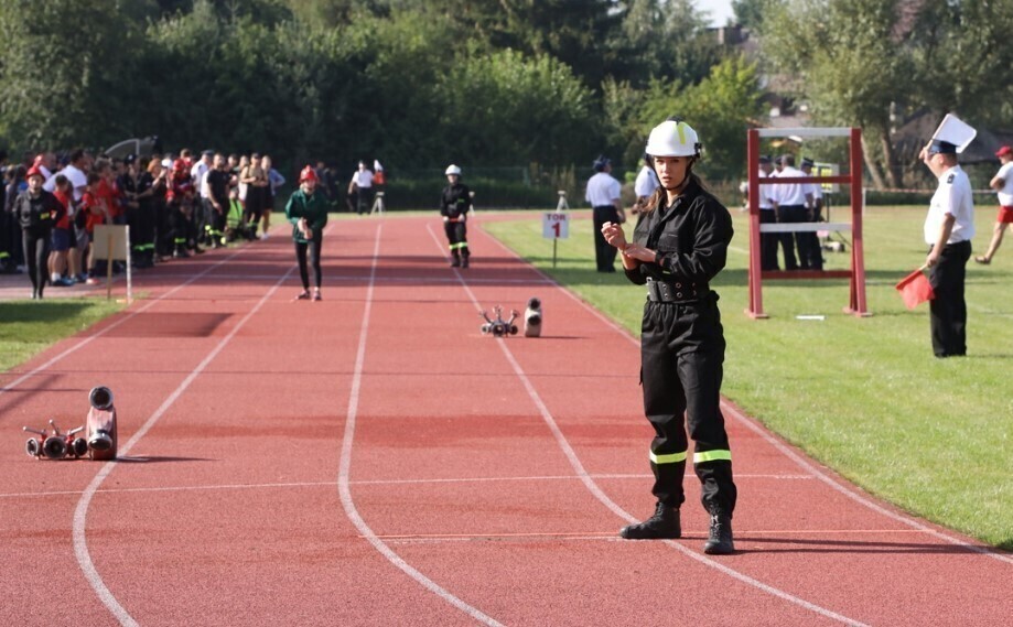 Rywalizowały drużyny strażackie ZDJĘCIA