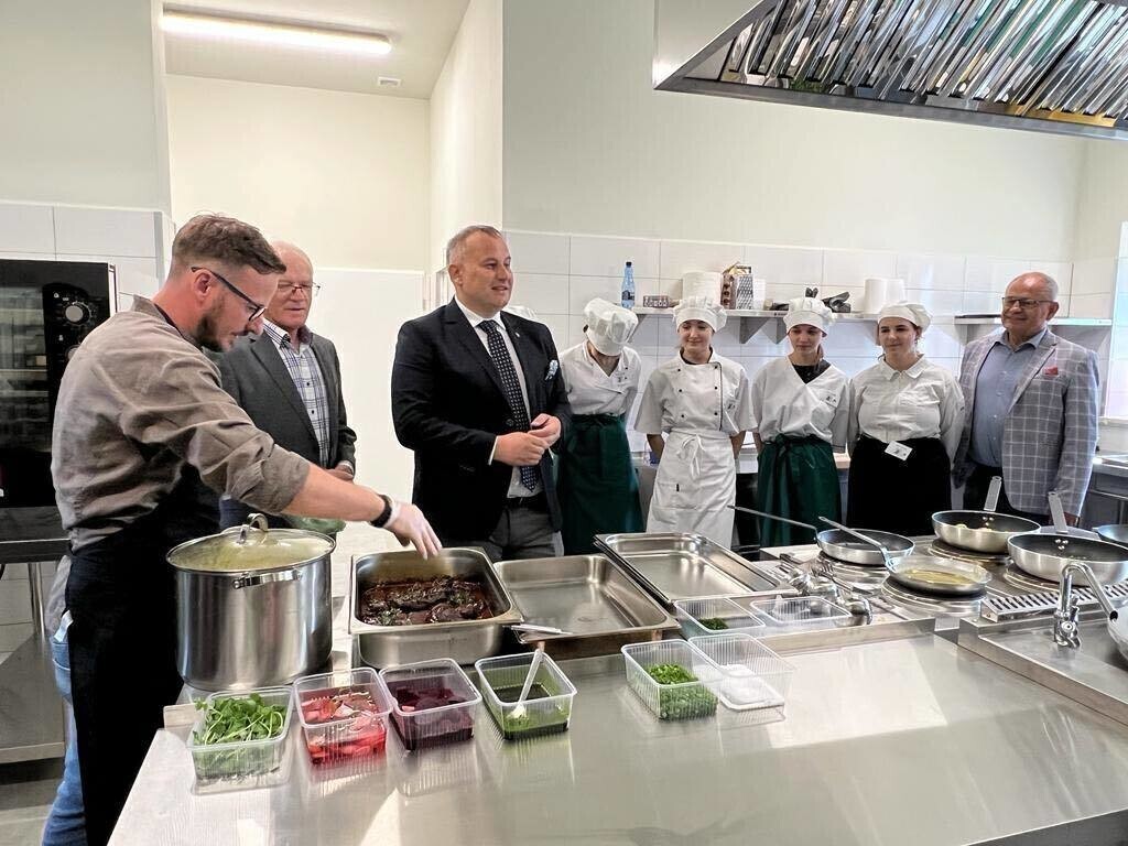 Nowy inkubator powiatowy ułatwi produkcję soków i przetworów