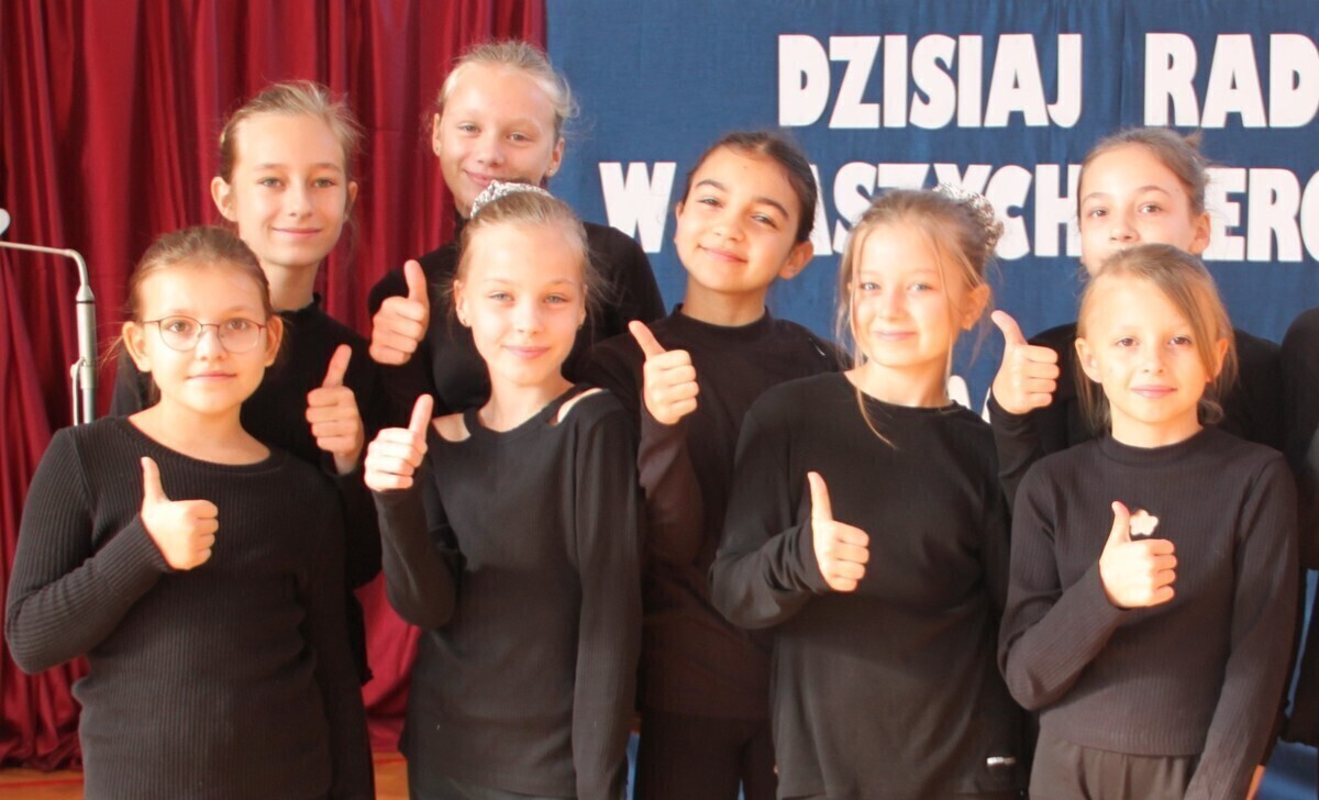 Uroczyste otwarcie zmodernizowanej szkoły w Srocku