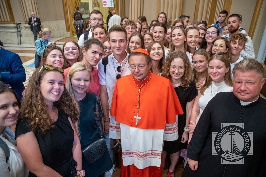 Kard. Ryś Nie ma zgody na uwikłanie Kościoła w kampanię wyborczą