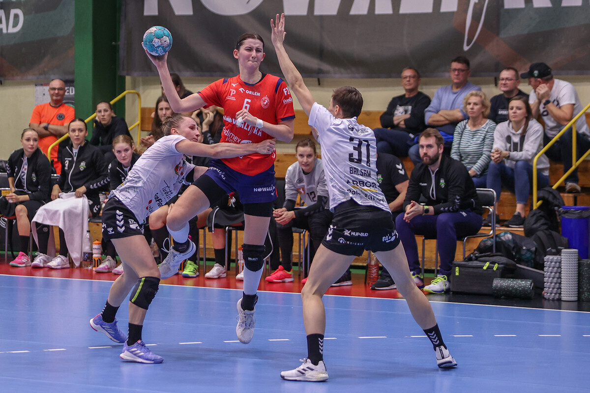 Piotrkowianki nie sprostały byłym mistrzyniom Polski