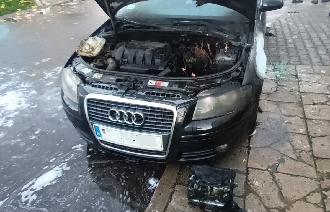 Kto podpalił audi