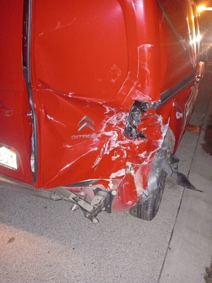 Zderzenie dwóch samochodów na A1