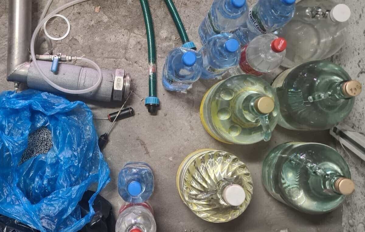 Odpowie za nielegalną produkcję alkoholu