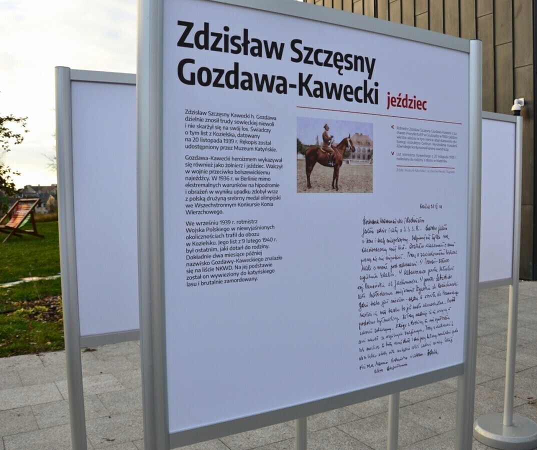 Sportowcy dla niepodległej - KATYŃ