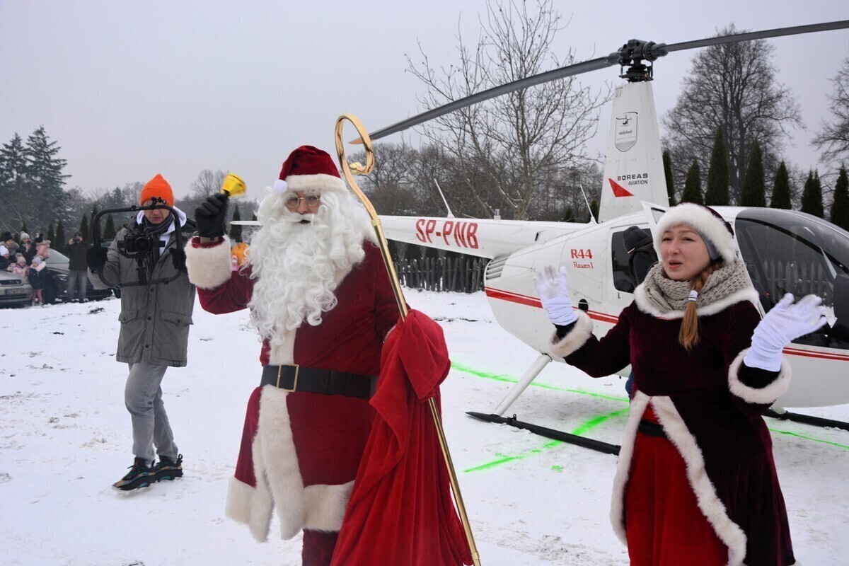 Mikołaj przyleciał w tym roku... śmigłowcem
