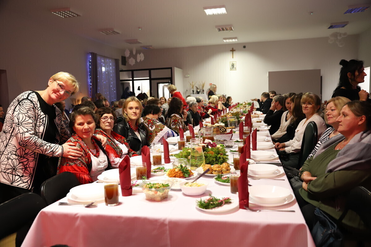 Magiczna Wigilia Kół Gospodyń Wiejskich w Oprzężowie