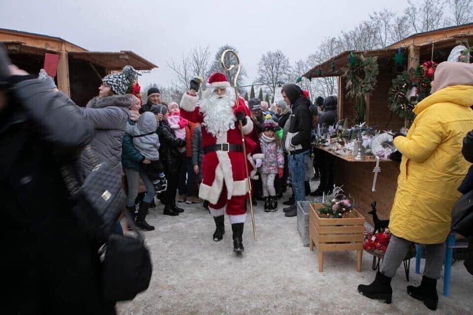 Żywa szopka mikołaj i wiele więcej. Zapraszamy na Powiatowy Jarmark Świąteczny