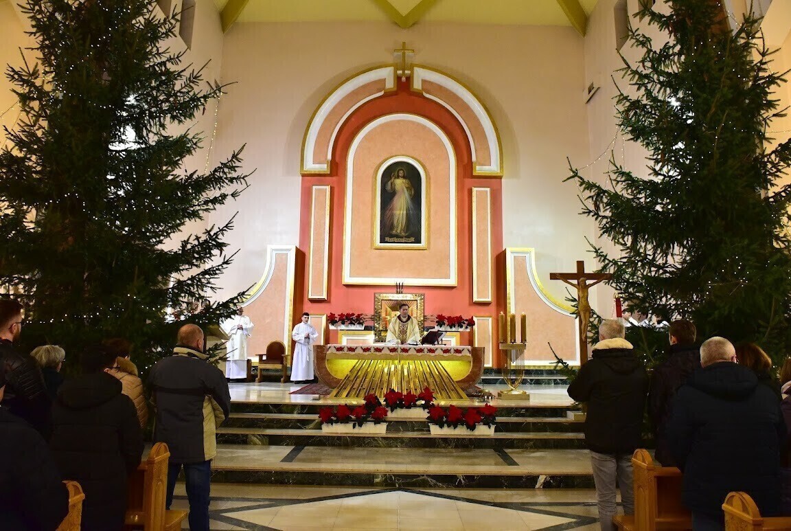 Sprawdź o której odbędzie się pasterka